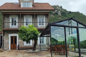 Casa De Indianos De Mas De 100 Anos De Antiguedad
